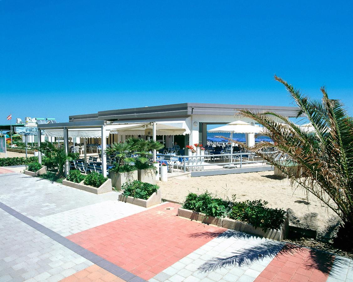 Residence Clipper Giulianova Eksteriør bilde